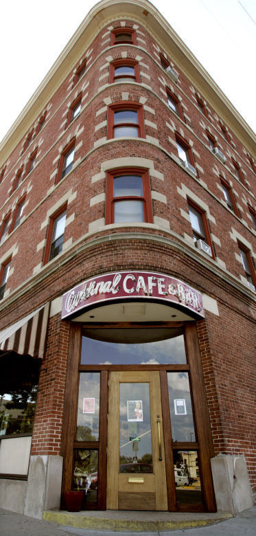 Cardinal Bar